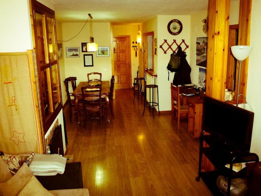 Apartamentos Formigal Bagian luar foto