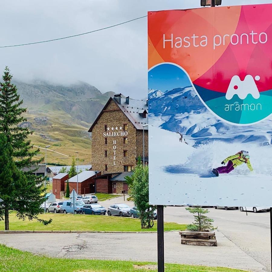 Apartamentos Formigal Bagian luar foto